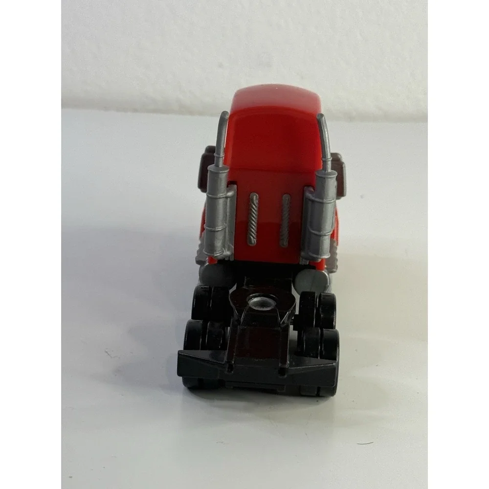 Disney Pixar Cars 3 Deluxe Mack Semi Truck 5
